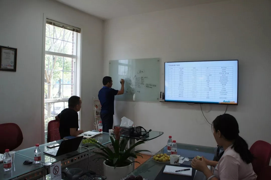 1536831501228234IskX.jpg 640.webp (9).jpg